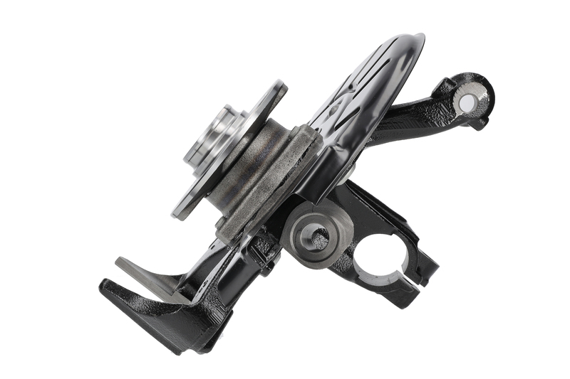 Steering knuckle set, suspension