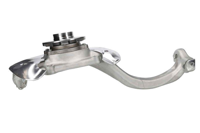 Steering knuckle set, suspension