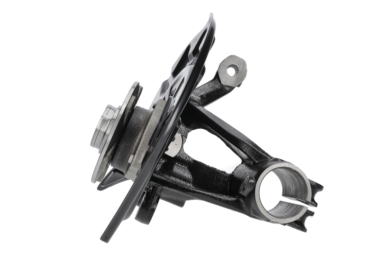 Steering knuckle set, suspension