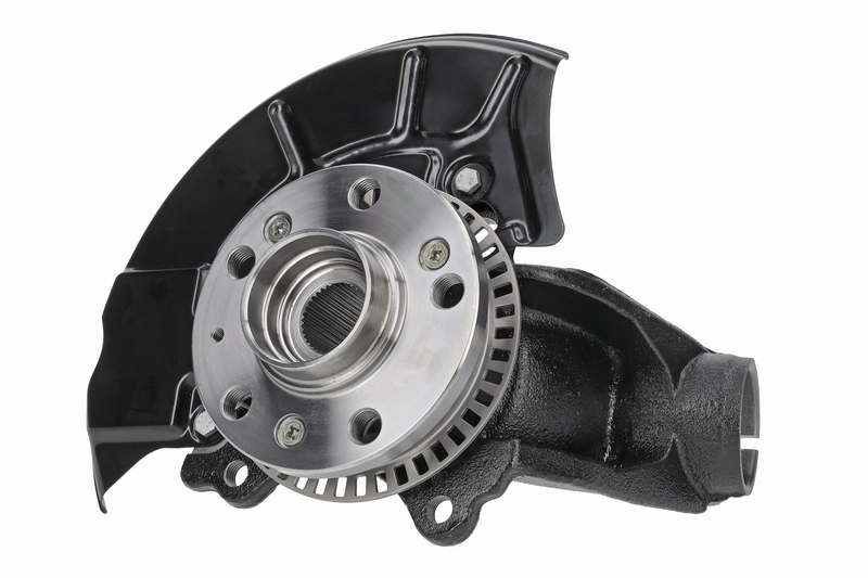 Steering knuckle set, suspension