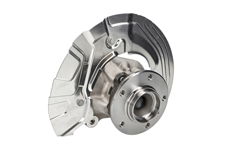 Steering knuckle set, suspension