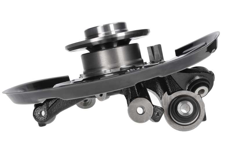 Steering knuckle set, suspension