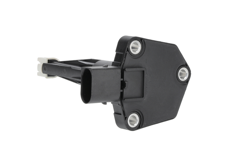 Sensor, engine oil level