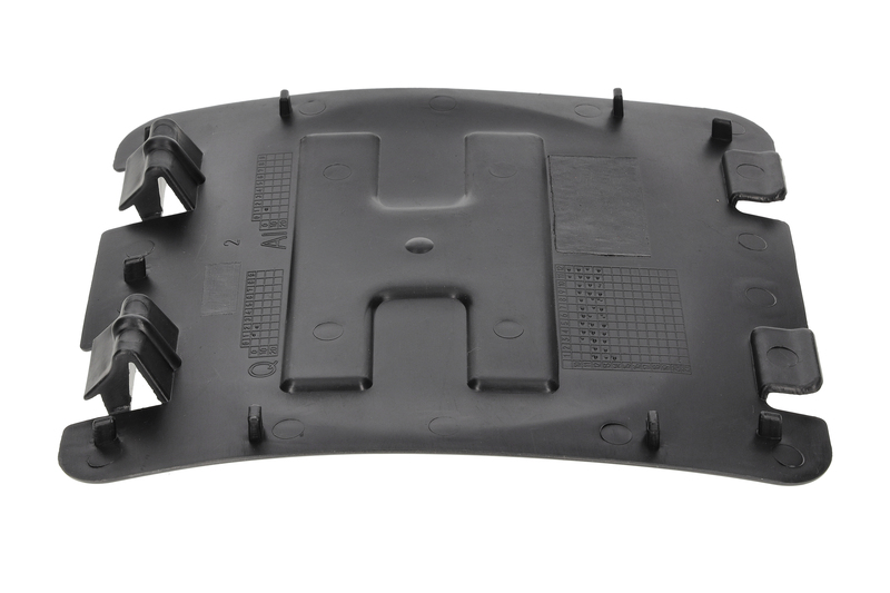 Maintenance Flap, wheel arch trim